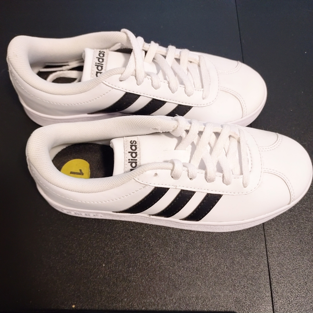 KIDS adidas Vl Court 2.0 Boys Size 1